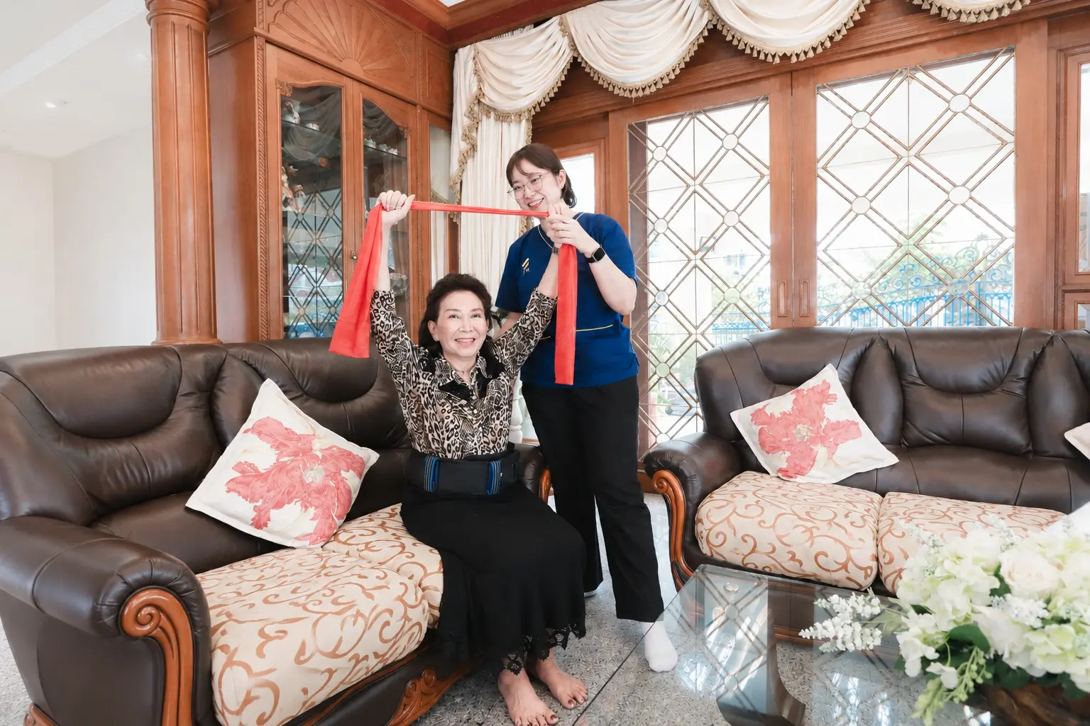 Physical Therapy at Home | Physiotherapist Home Visit | KIN HomeCare Bangkok Thailand