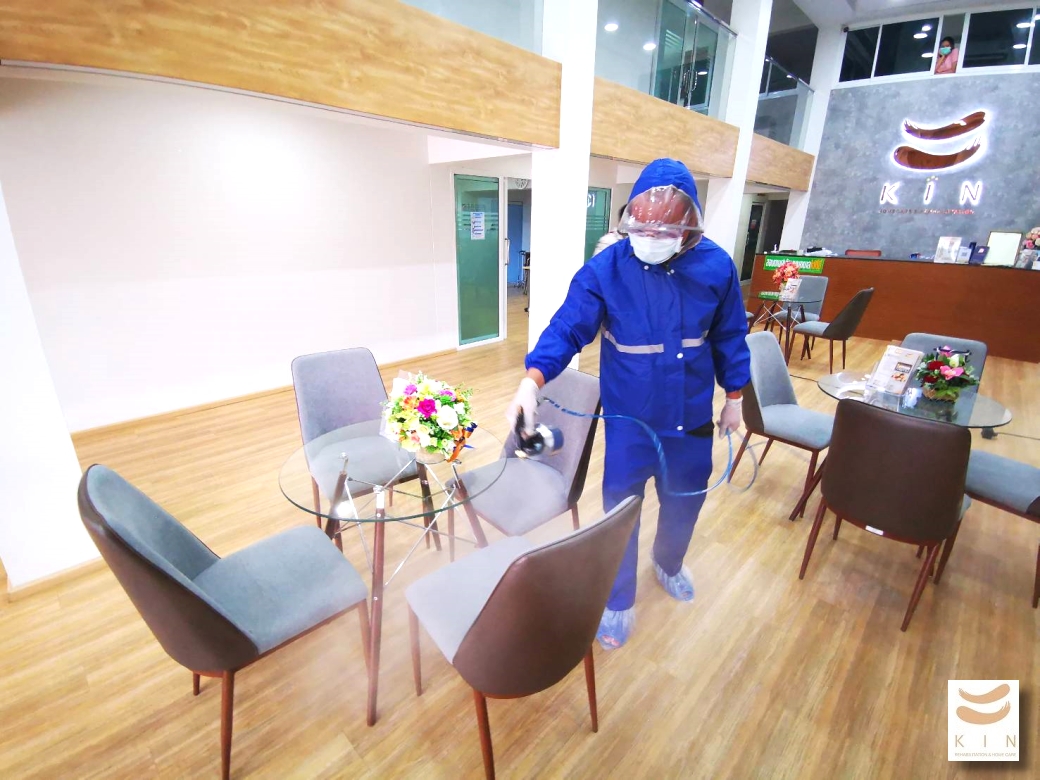 ทำความสะอาดฉีดพ่น covid-19